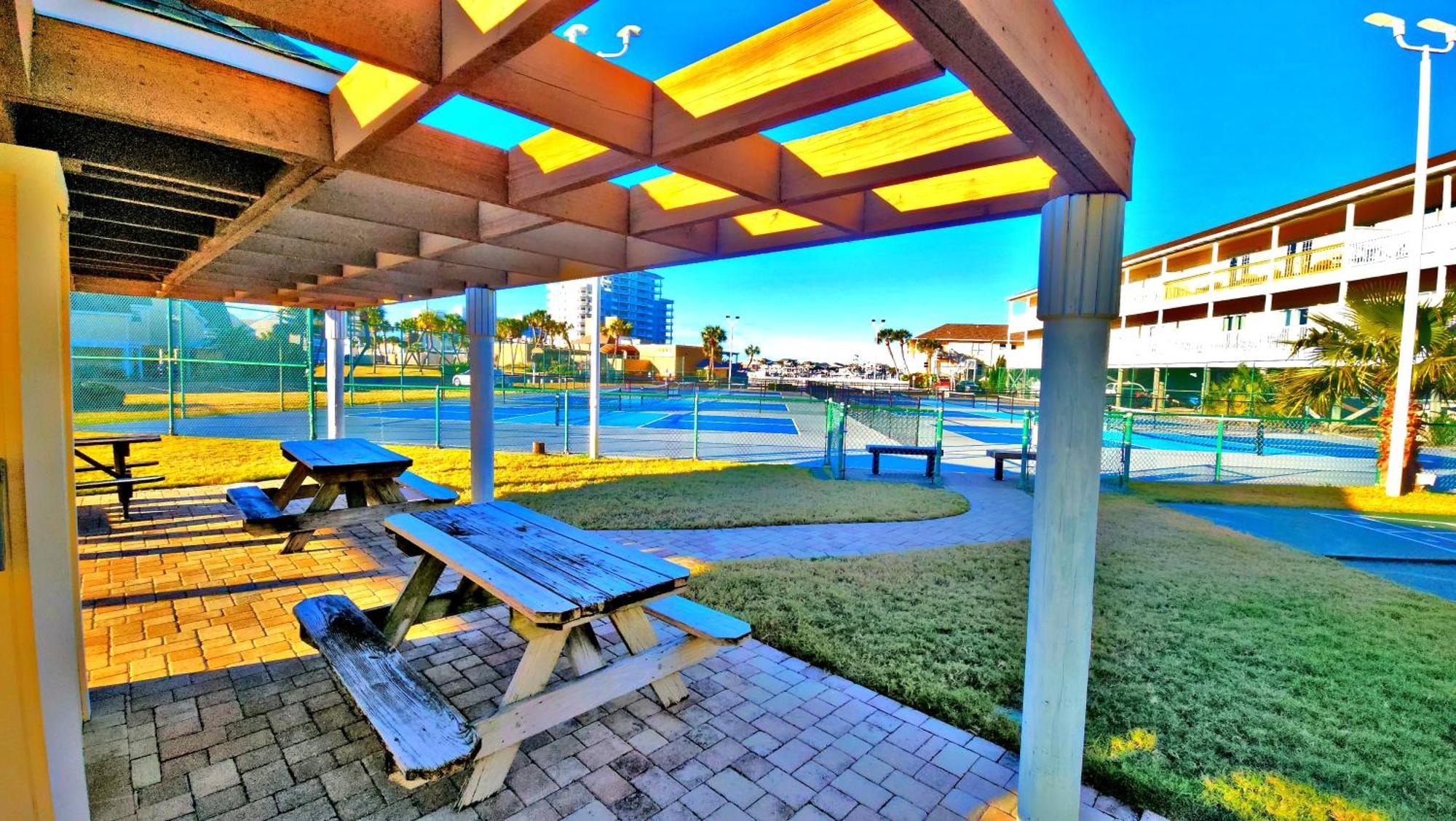 Boathouse Condo, Downtown Destin Harbor, Private Beach Access, Waterfront, On Golf Course, Water Taxi Pickup Exterior foto
